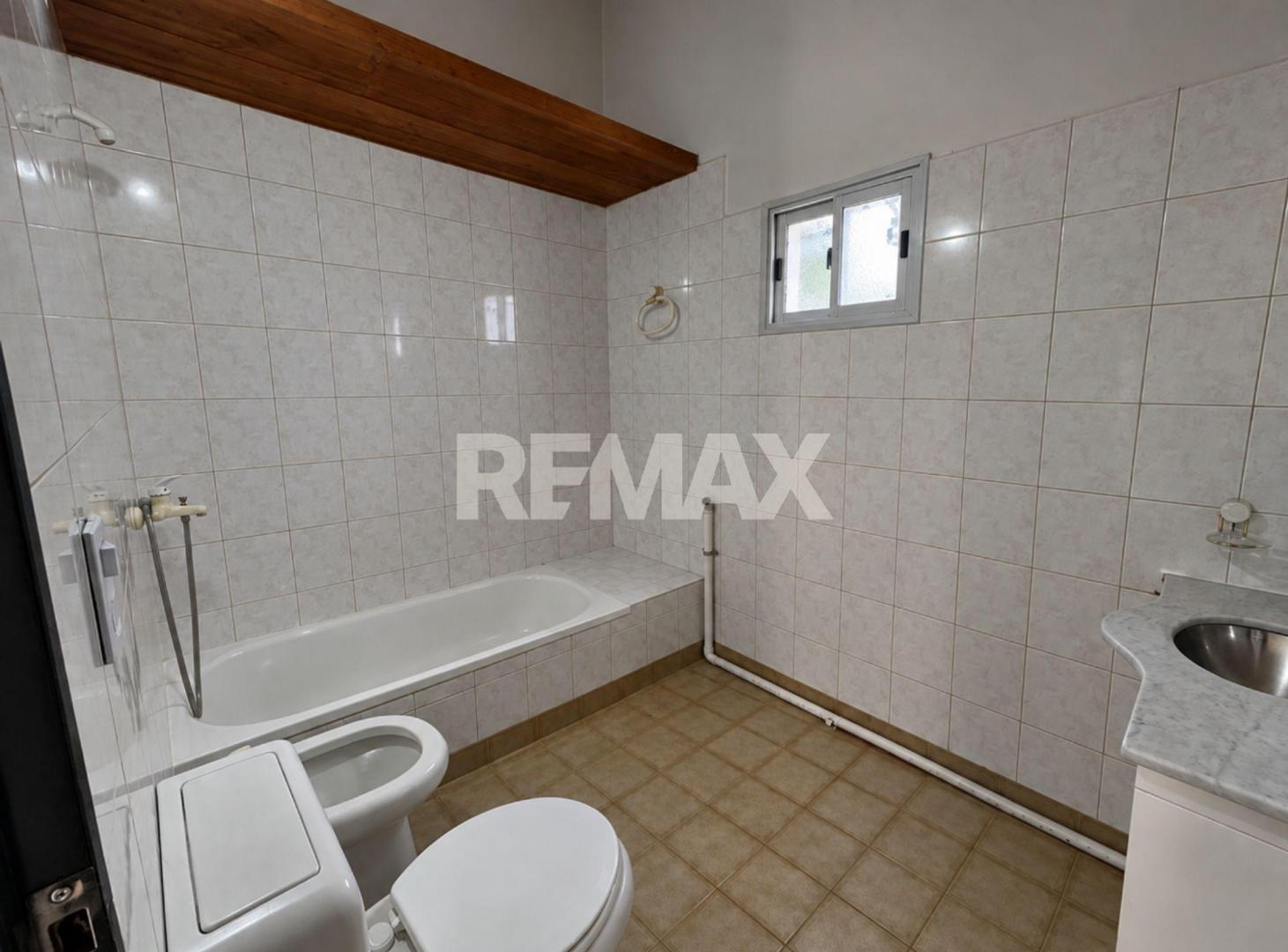 Foto de VENTA CASA EN PLANTA BAJA NEUQUEN, imagen 4