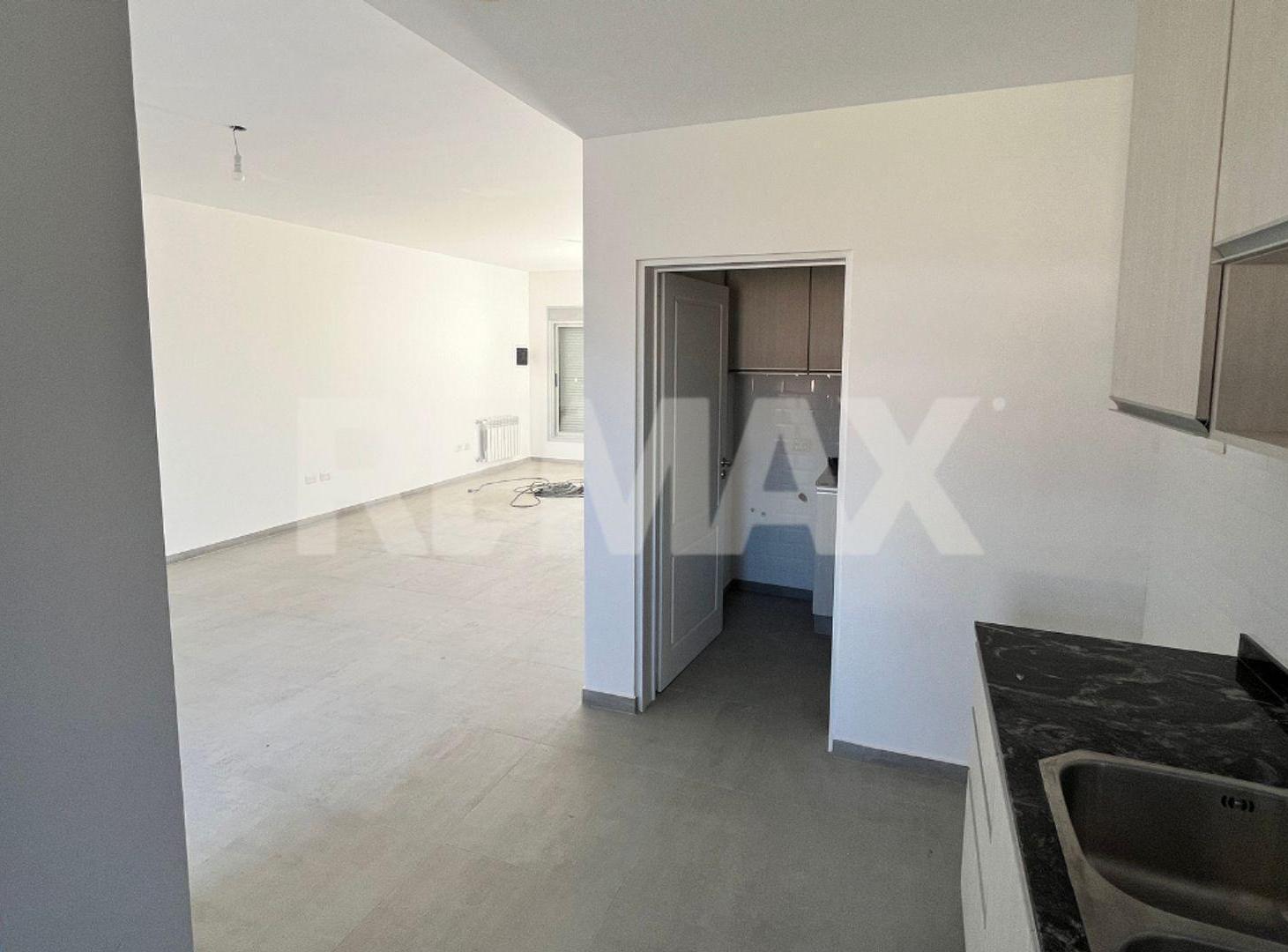 Foto de VENTA DUPLEX CIPOLLETTI, imagen 2