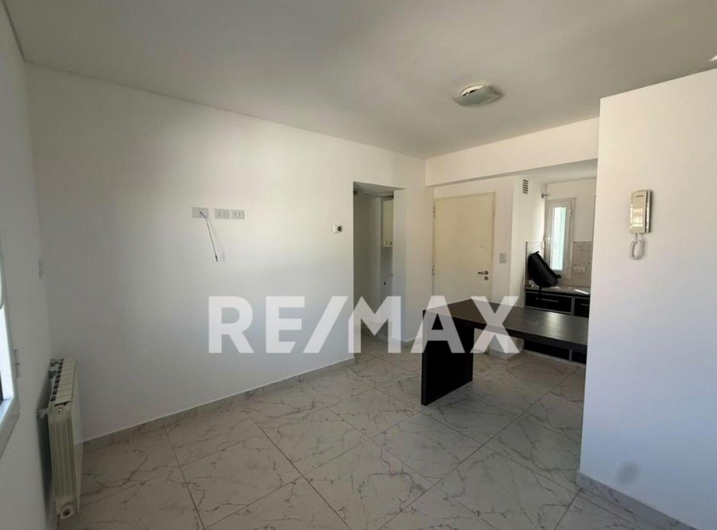 Foto de VENTA DEPARTAMENTO 1 DORMITORIO NEUQUEN, imagen 4