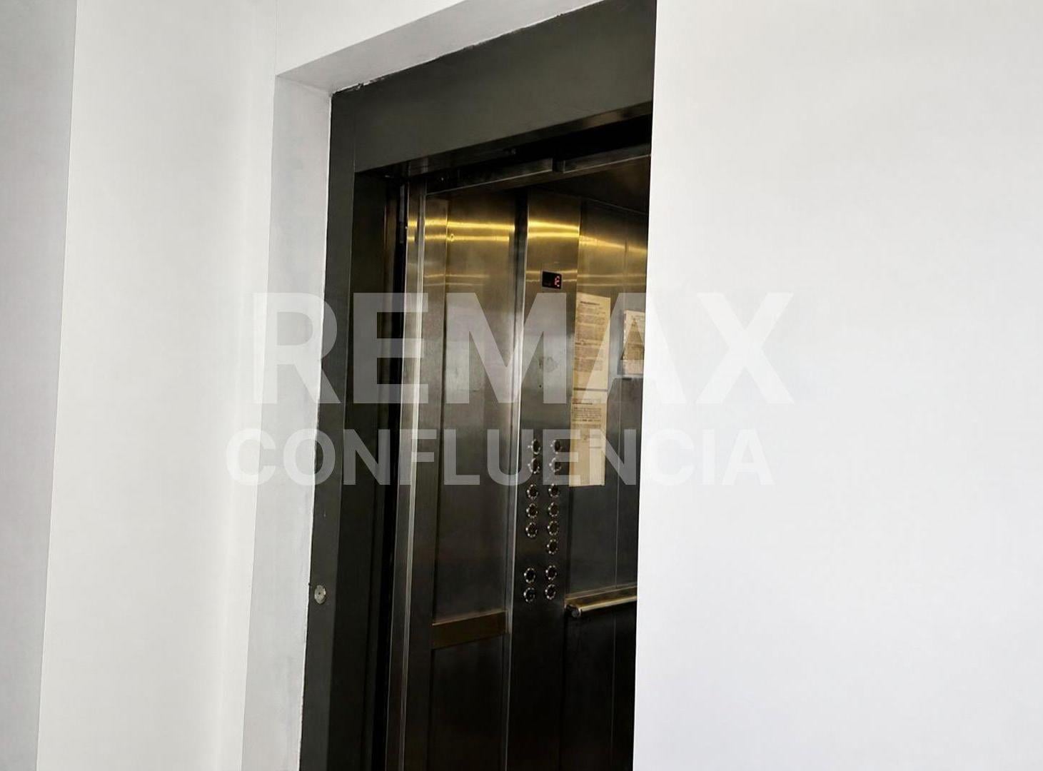 Foto de VENTA DEPARTAMENTO 3 DORMITORIOS - B° SAN PABLO, imagen 5