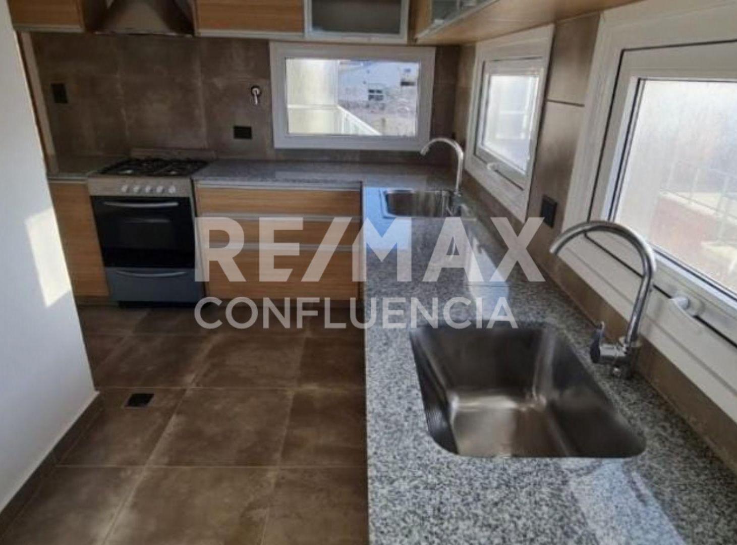 Foto de VENTA DEPARTAMENTO PLENO CENTRO DE VIEDMA, imagen 3