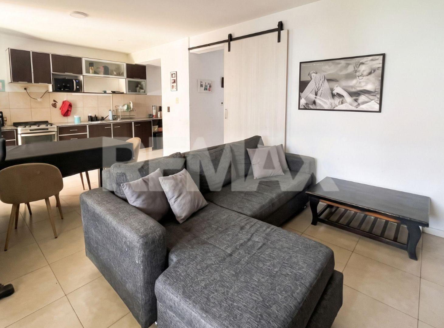 Foto de DÚPLEX 3 DORMITORIOS EN B SAN JORGE, CIPOLLETTI, imagen 3
