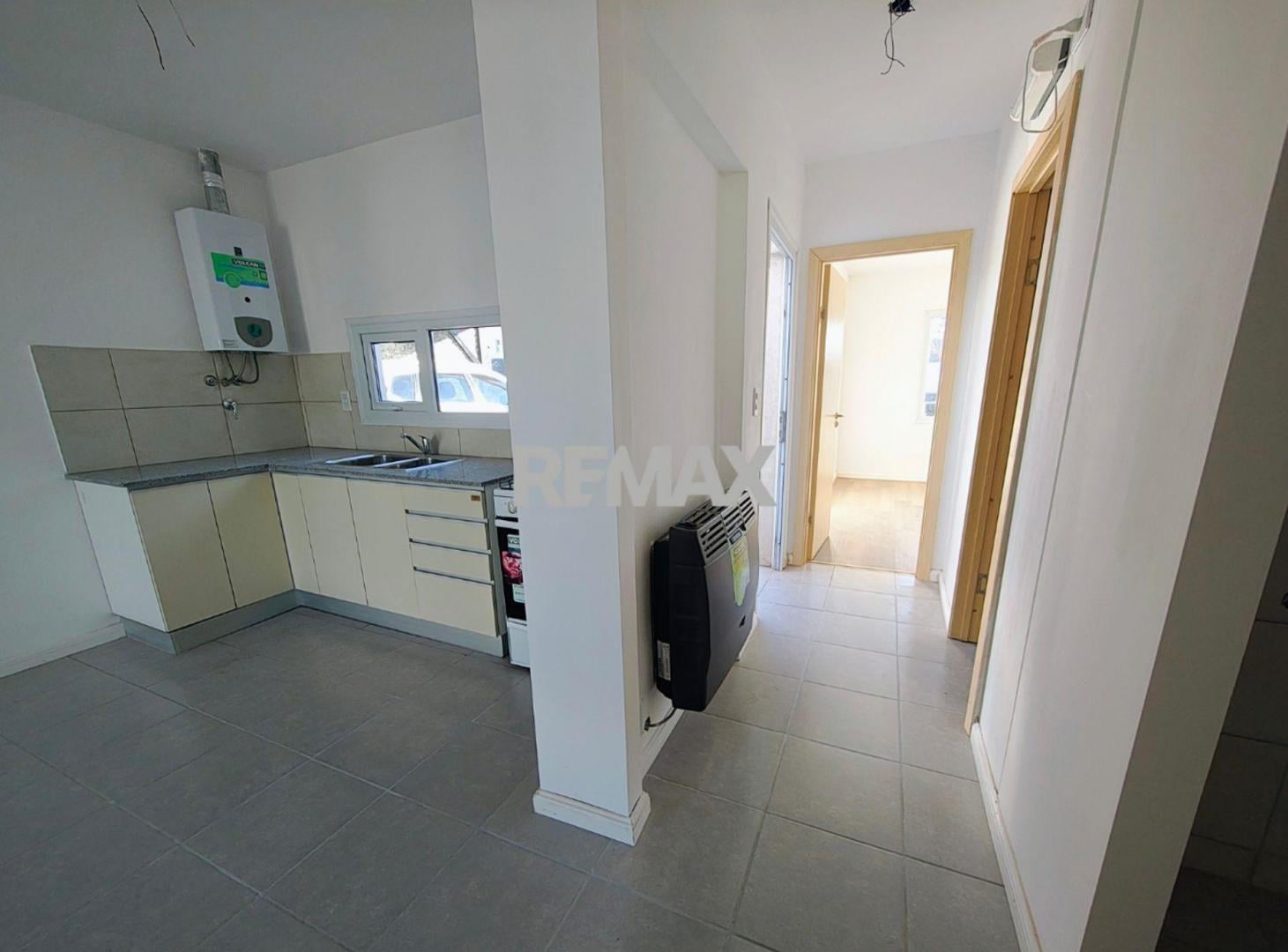 Foto de CASA EN ALQUILER - CASAS DE LA FALDA- CIPOLLETTI, imagen 5