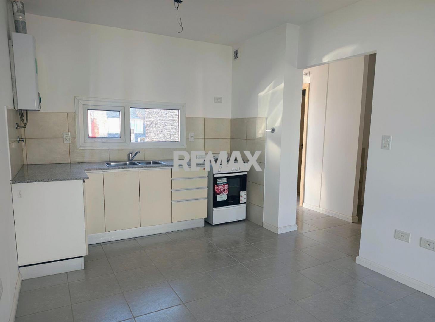 Foto de CASA EN ALQUILER - CASAS DE LA FALDA- CIPOLLETTI, imagen 4