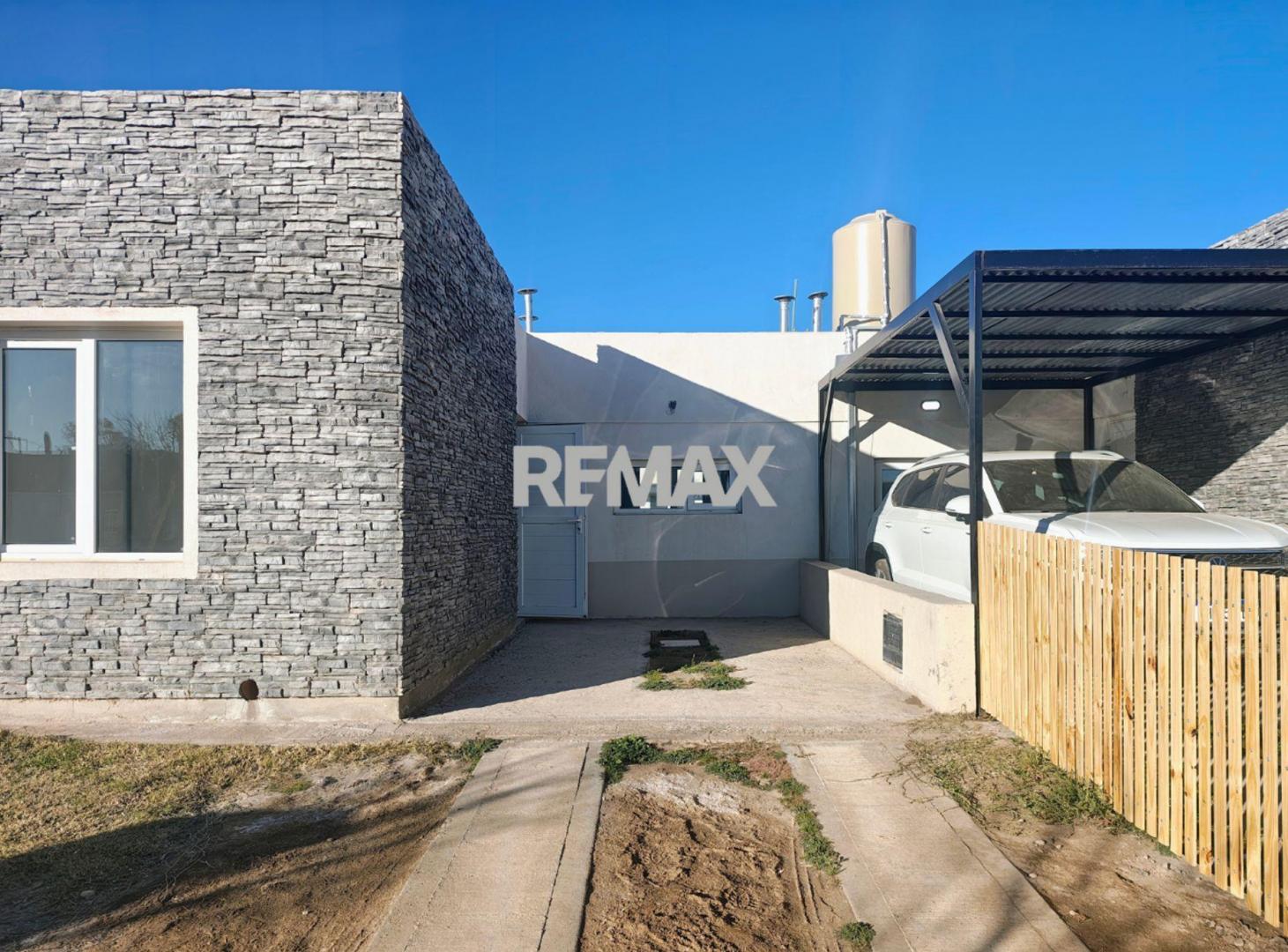 Foto de CASA EN ALQUILER - CASAS DE LA FALDA- CIPOLLETTI, imagen 2