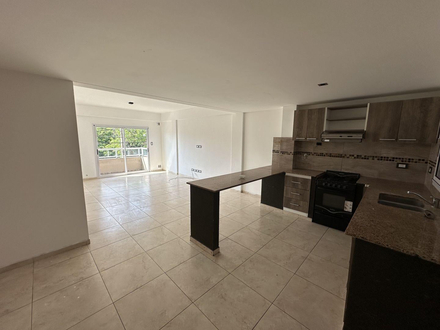Foto de DEPTO TIPO DUPLEX - 526 e/ 25 y 26, imagen 5