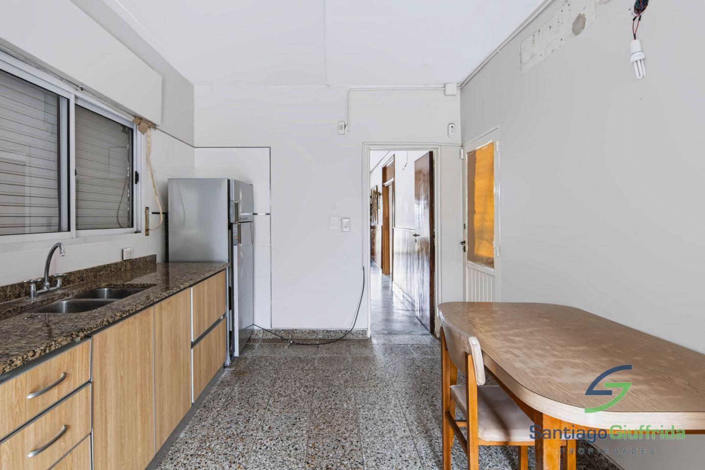 Foto de CASA 3 DORM. LOTE 400m2 EN GONNET, imagen 5