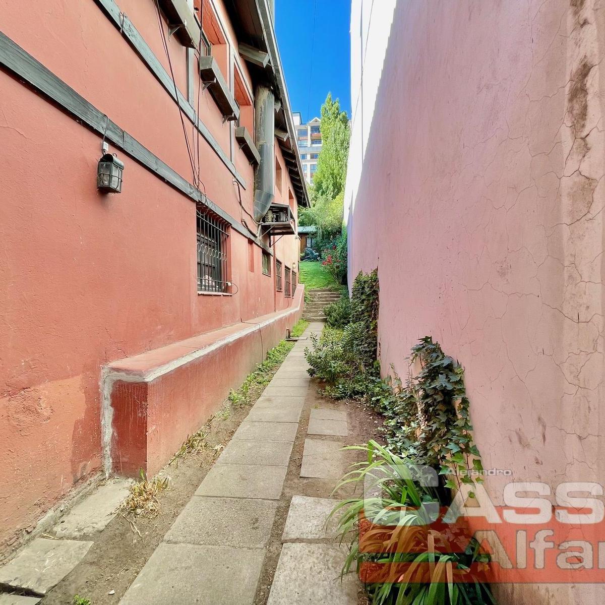 Local Sobre Lote de Terreno Centrico, Ideal Desarrolladores, Comercial, Multivivienda 2