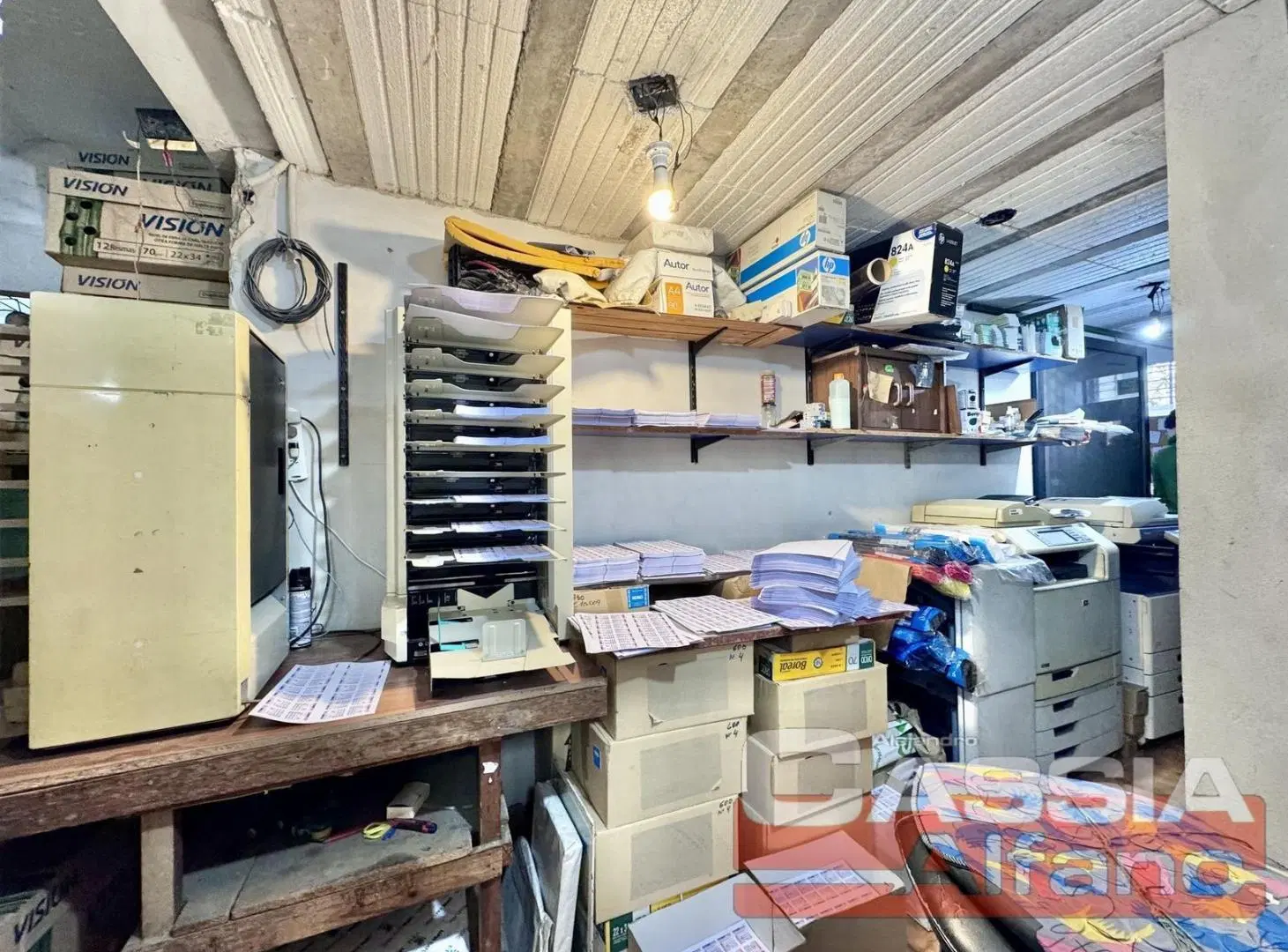 LOCAL COMERCIAL CON VIVIENDA ALTA EXPOSICION, PRESTACION Y OPORTUNIDAD 4