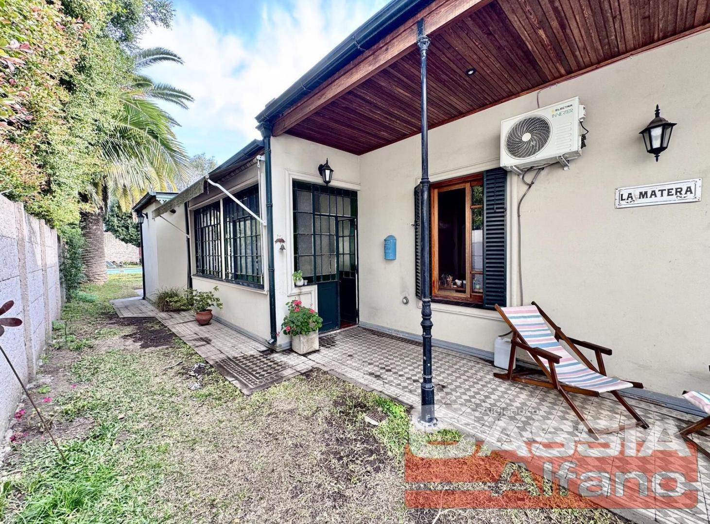 Foto de CASA EN PH CON FONDO LIBRE, TRES DORMITORIOS, DOS BAÑOS, IMPECABLE, imagen 4