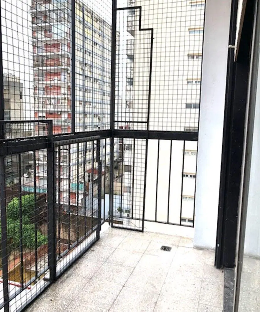 Proximo al subte Carranza Depto 3 ambientes en alquiler vista panorámica 1