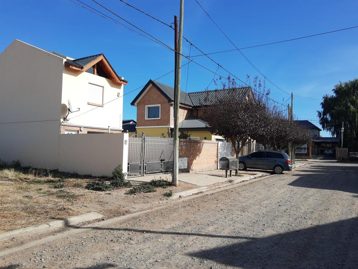 Plottier Vendo Excelente Terreno 1