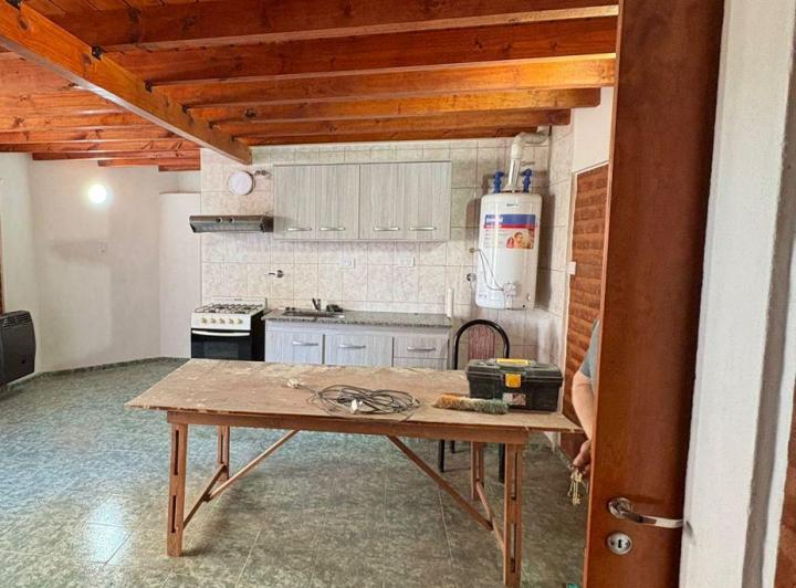 ALQUILO DUPLEX 1 DORMITORIO CENTENARIO 3