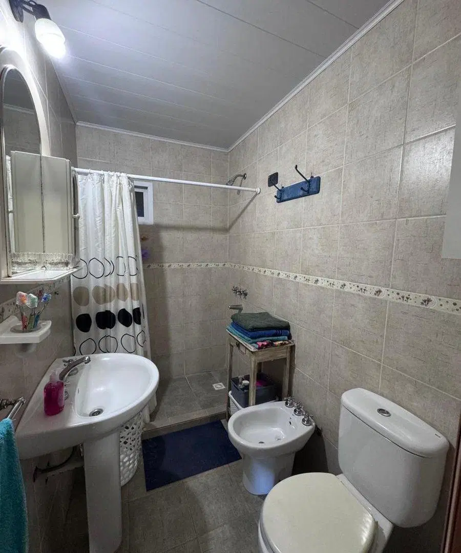 VENTA CASA 3 DORMITORIOS - HUMBOLDT.- 2
