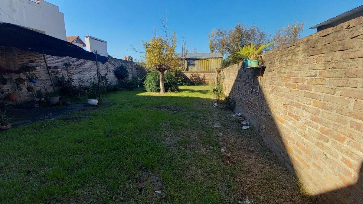 VENTA CASA CÉNTRICA APTA A CRÉDITO EN HUMBOLDT 3