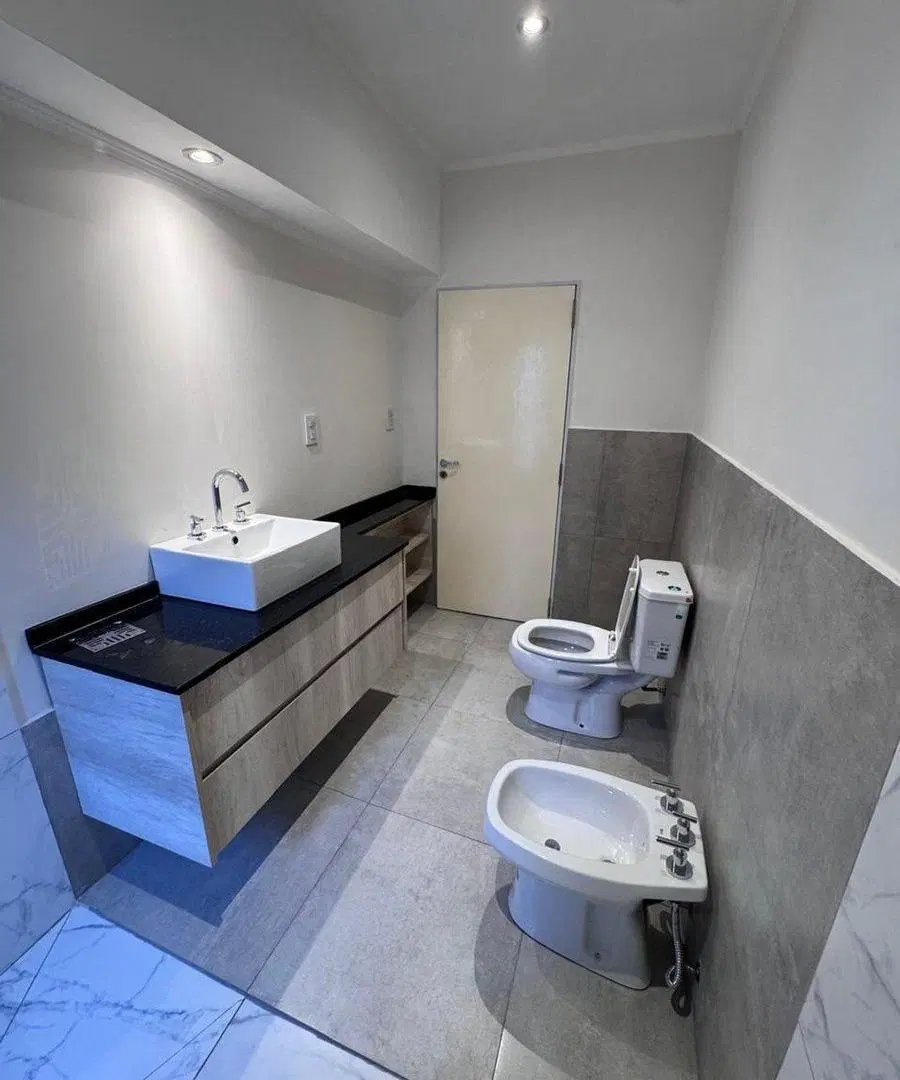 Venta Casa a estrenar - Zona parque 4