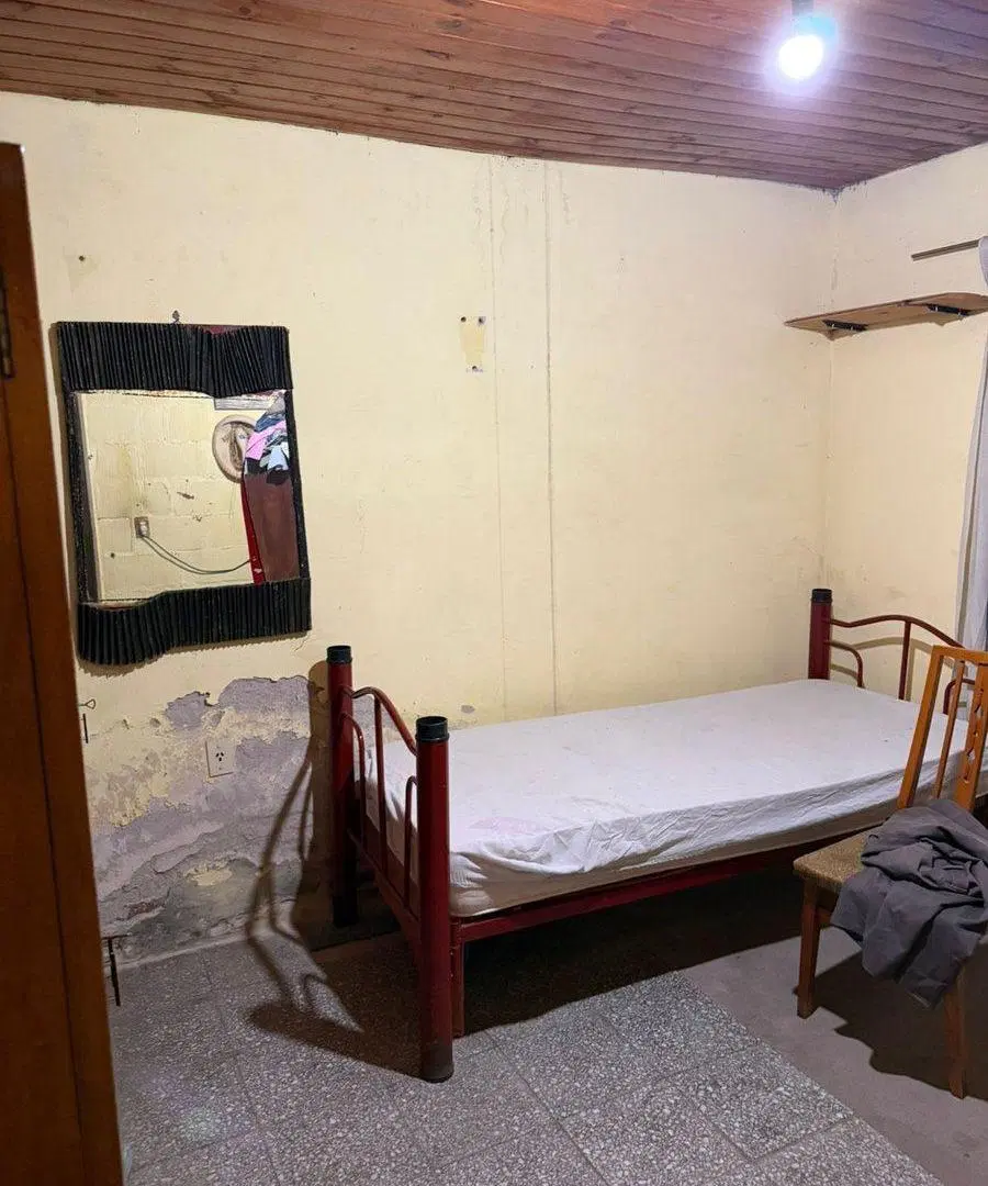 VENTA CASA DOS DORMITORIOS - BARRIO OESTE 4