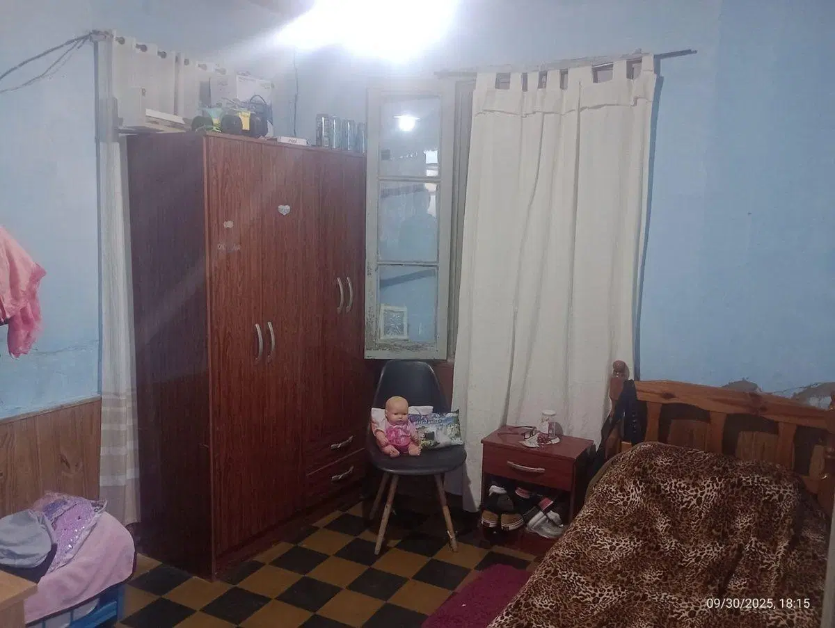 VENTA CASA 2 DORMITORIOS - ZONA CENTRO.- 2