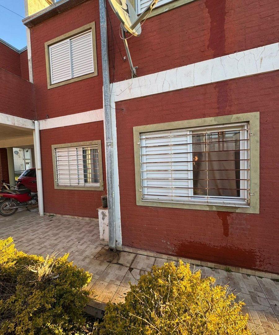 VENTA DEPARTAMENTO DOS DORMITORIOS BARRIO OESTE