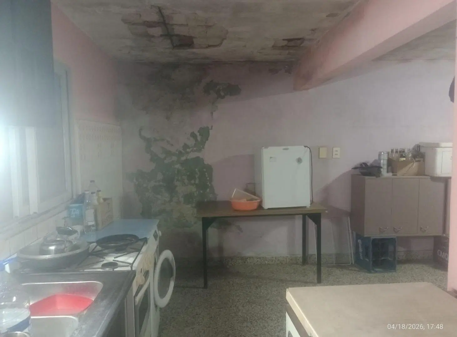 VENTA CASA BARRIO SUR,  2 DORMITORIOS, CON LOCAL 5