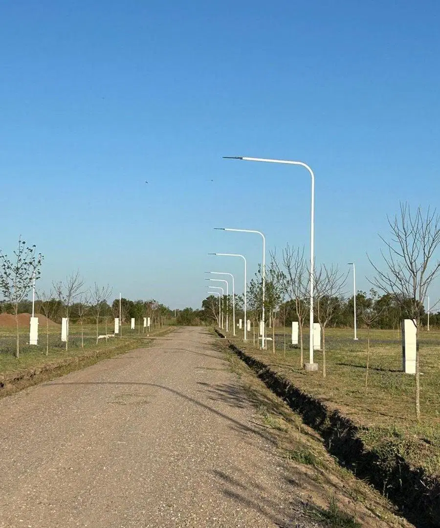 VENTA DE TERRENO EN LOTEO "EL NACIENTE" (ESTE) 2