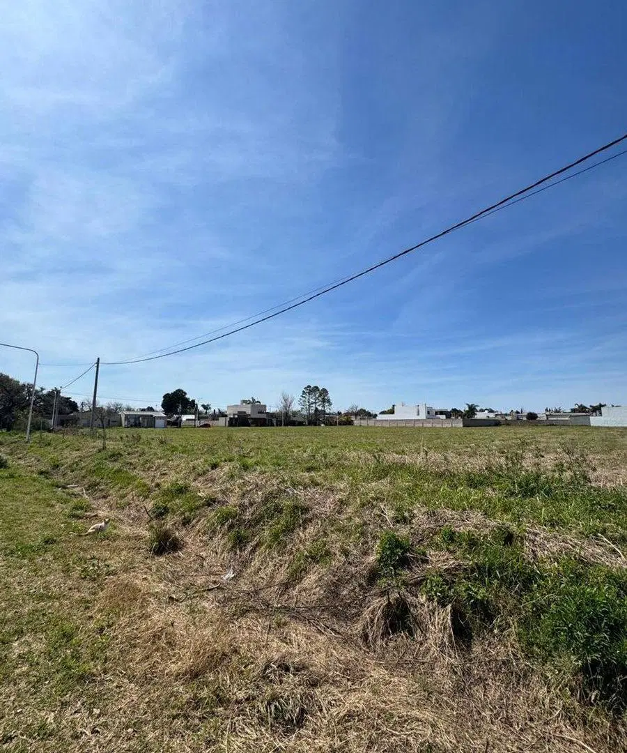 VENTA TERRENO ZONA ESTE 2