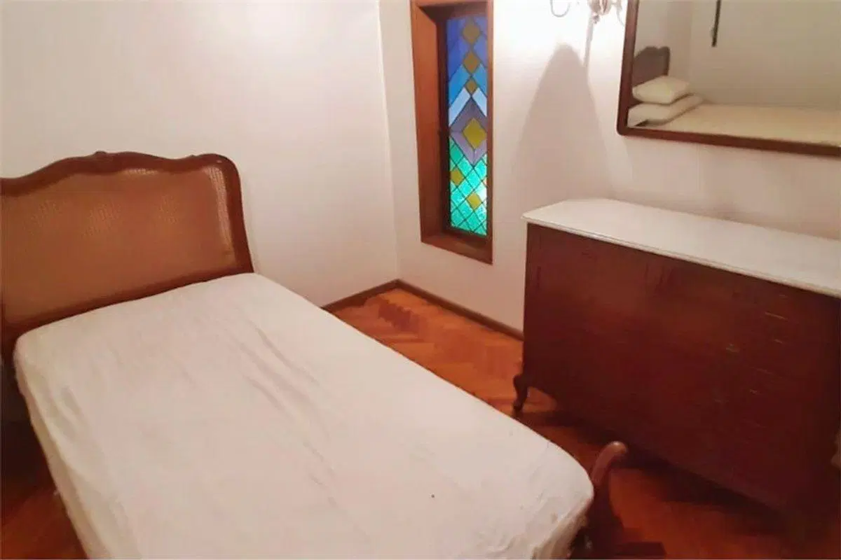 Venta PH Planta Alta - Zona microcentro 3