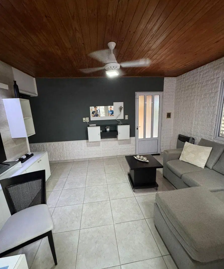 VENTA CASA DOS DORMITORIOS -  BARRIO NORTE 5