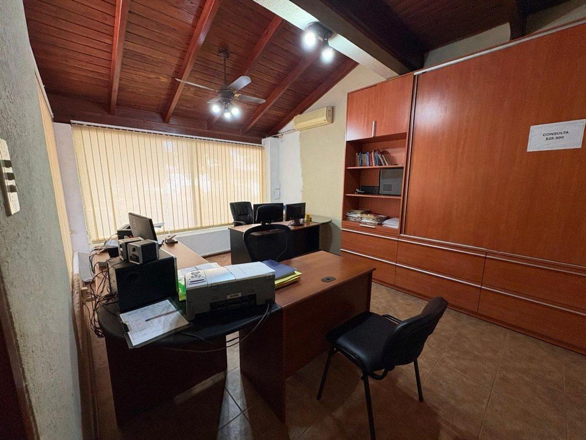 Foto de VENTA AMPLIA CASA 2 PLANTAS- CENTRO DE ESPERANZA, imagen 5
