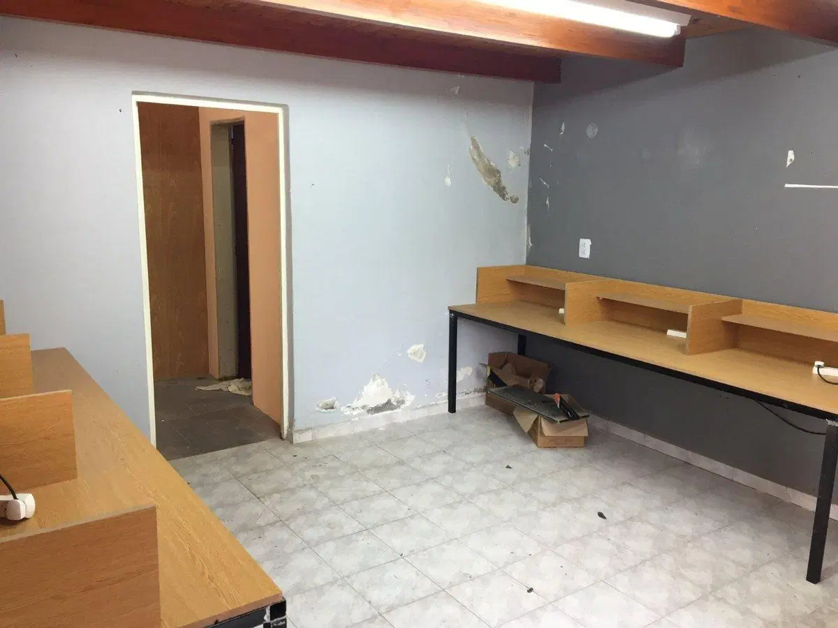 VENTA GALPON ZONA ESTE 5