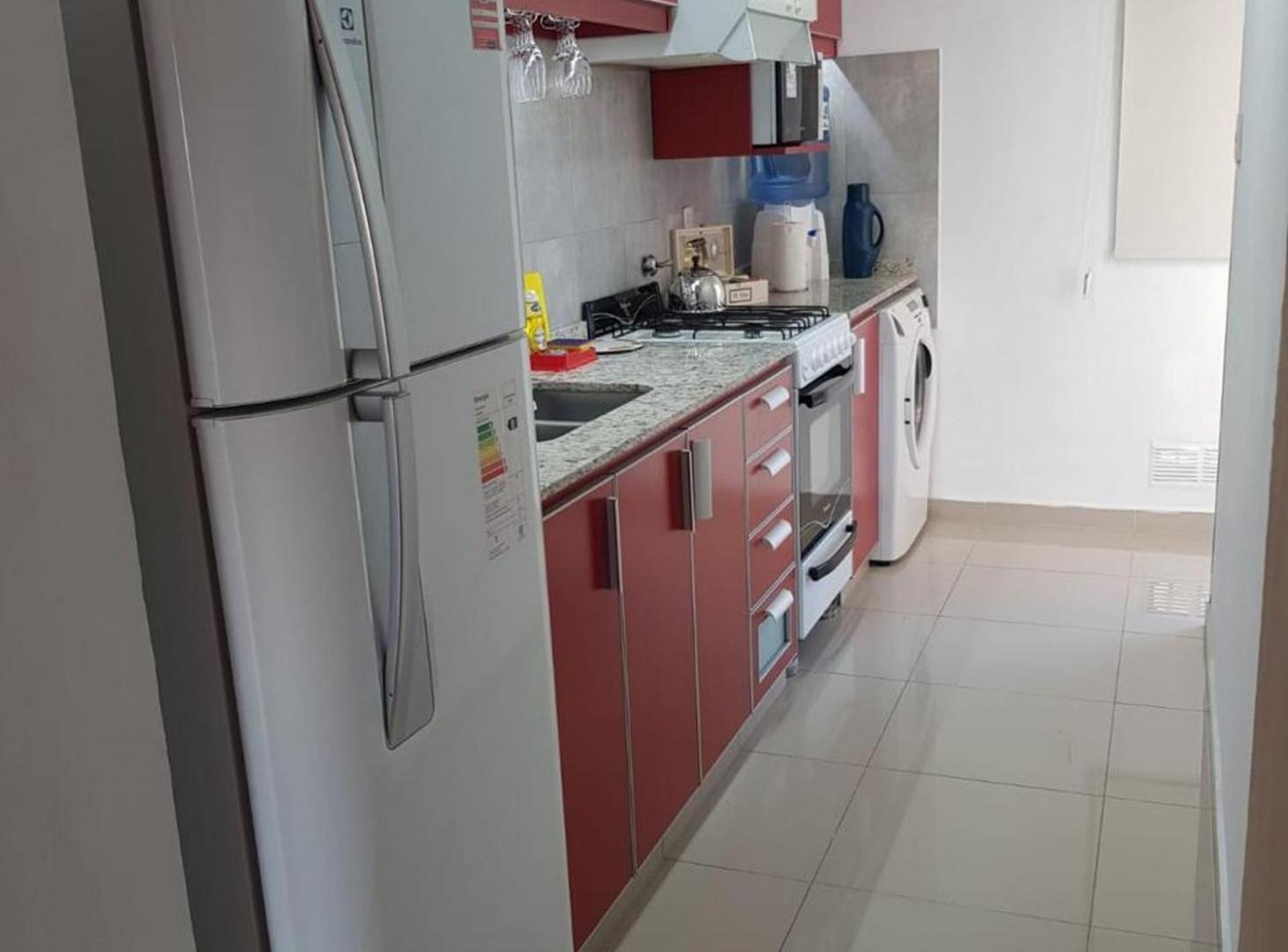 Foto de VENTA DEPARTAMENTO CENTRICO - FRENTE, imagen 2