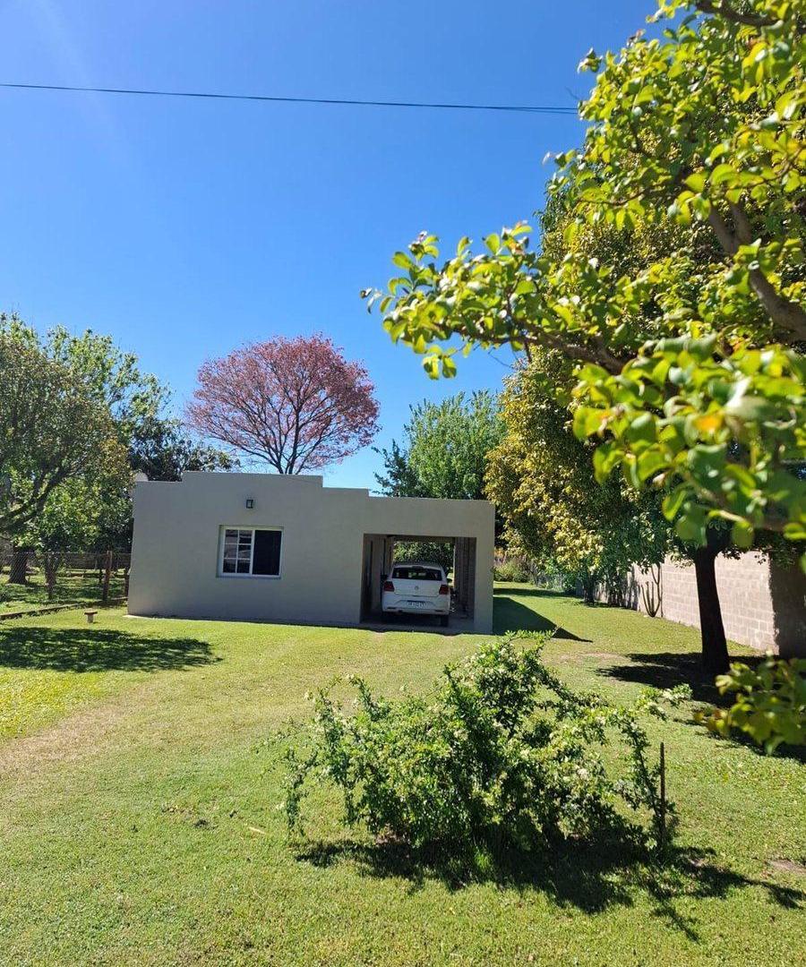 VENTA CASA 2 DORMITORIOS - Grutly