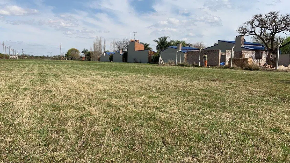 Venta terreno. Costa de Desvio Arijon. 3
