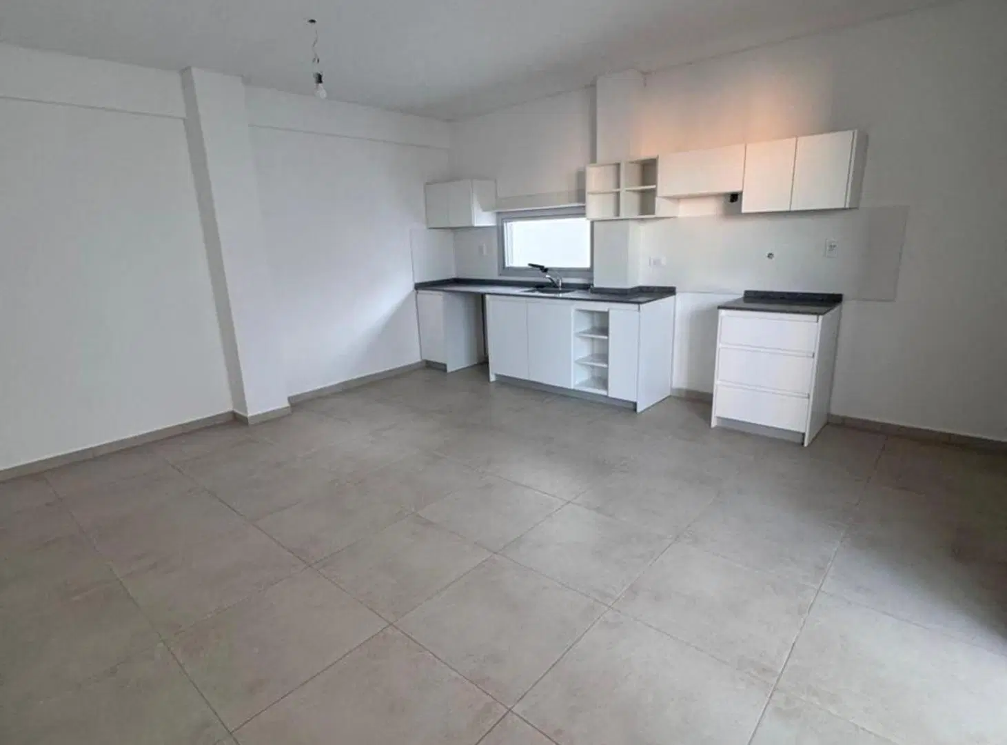VENTA Depto 1 dorm. a estrenar sobre Avenida. 5