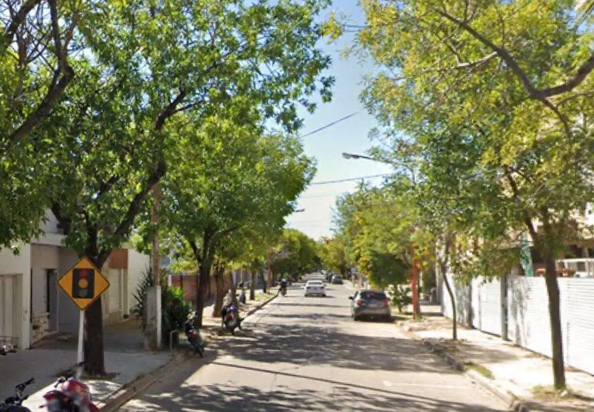 Venta casa tres dormitorios zona centro 3