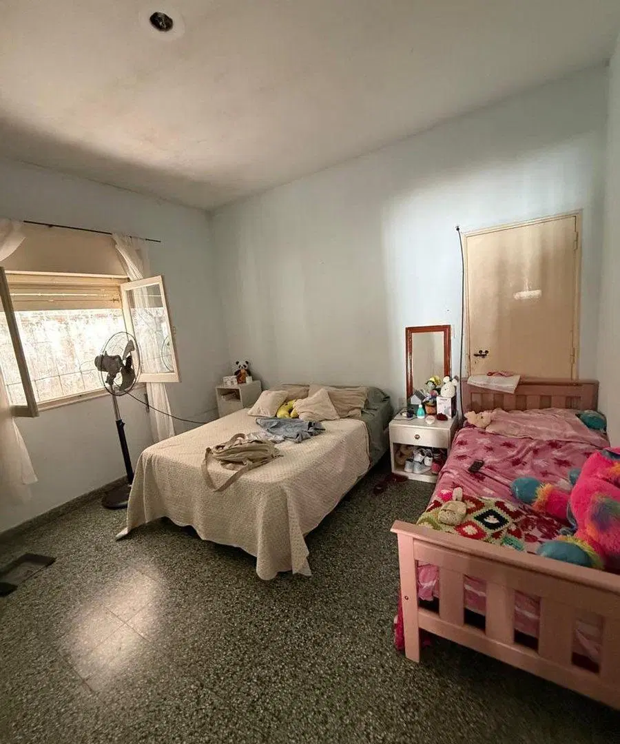 VENTA CASA DOS DORMITORIOS ZONA CENTRO 4