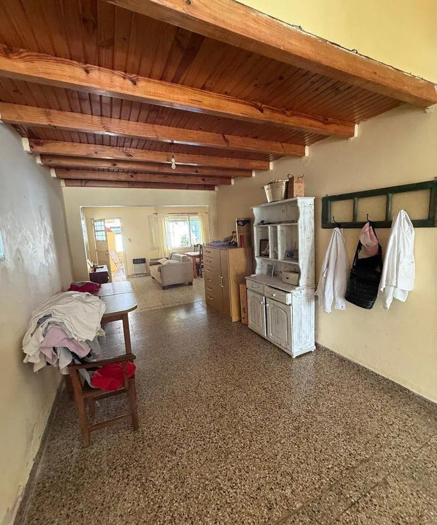 VENTA CASA DOS DORMITORIOS ZONA CENTRO 3