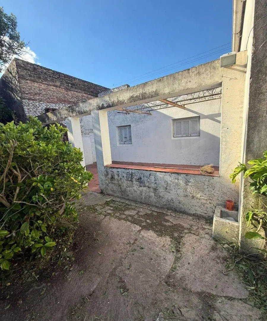 VENTA CASA 3 DORMITORIOS EN MACROCENTRO 3