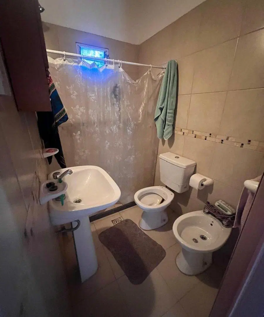 VENTA CASA a una cuadra del rio, Cayasta.- 4