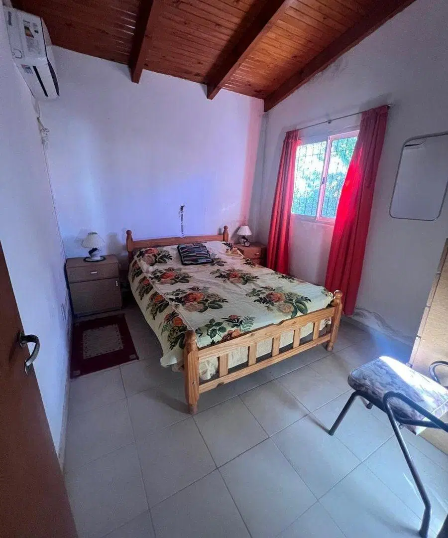 VENTA CASA a una cuadra del rio, Cayasta.- 2