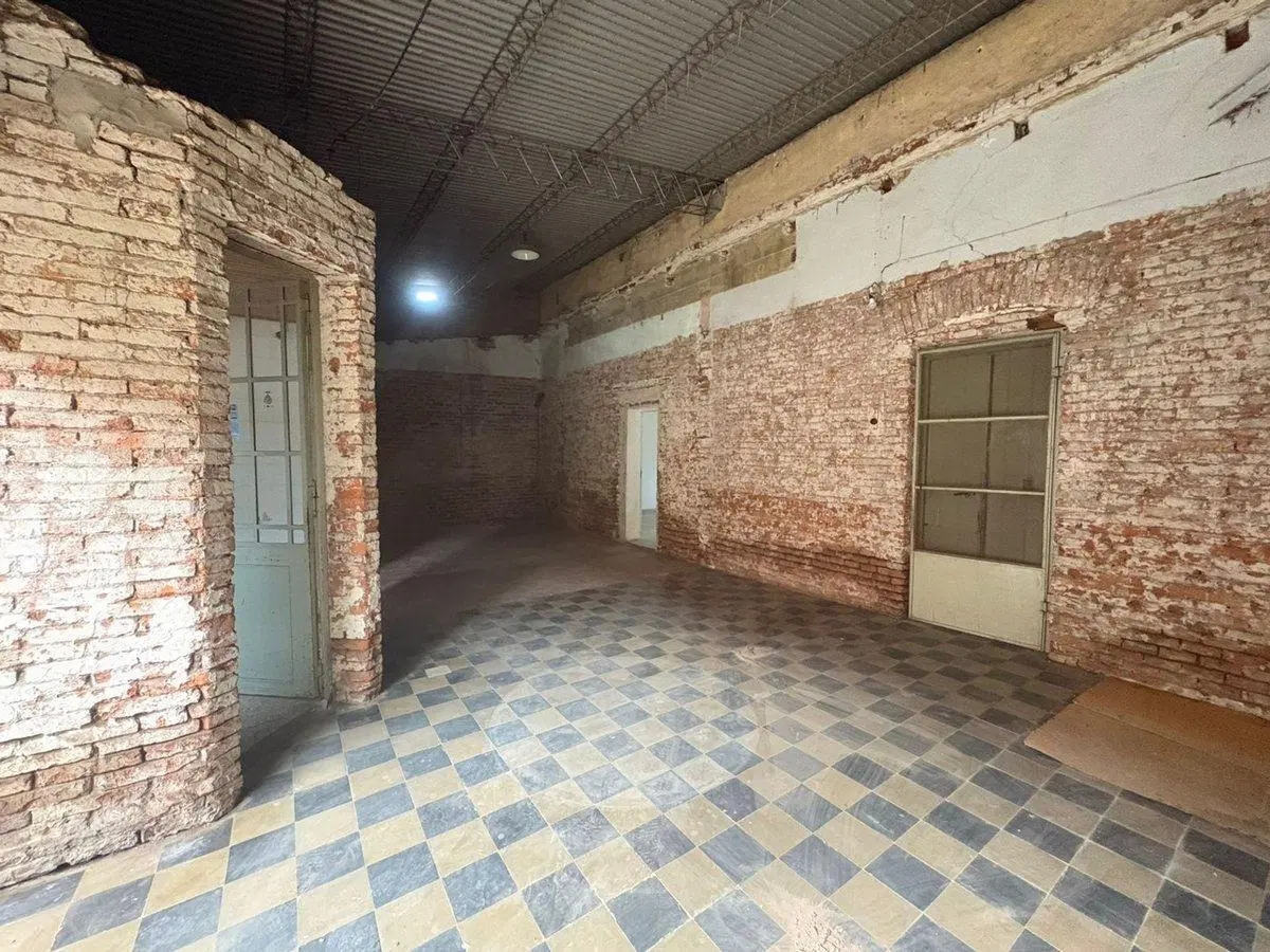 VENTA DE CASONA CENTRICA EN ESPERANZA 4