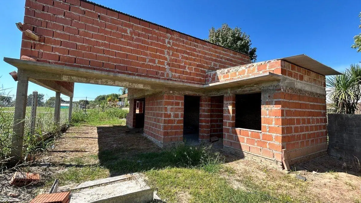 VENTA CASA EN CONSTRUCCION PJE MAXWELL SAN CARLOS 2