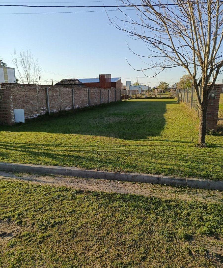 VENTA TERRENO EN LA LOCALIDAD DE CAVOUR