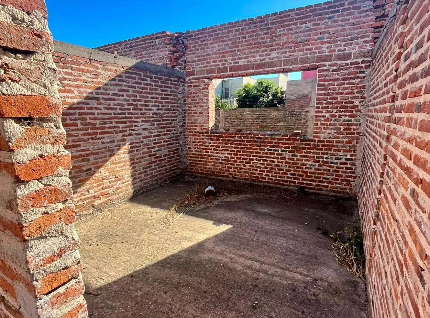 VENTA CASA EN CONSTRUCCION PUJATO NORTE 4