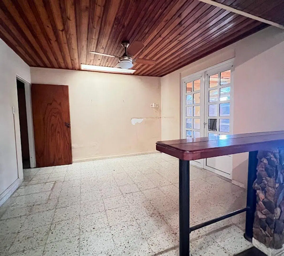 EN VENTA CASA BARRIO SUR - CON QUINCHO Y PILETA 4