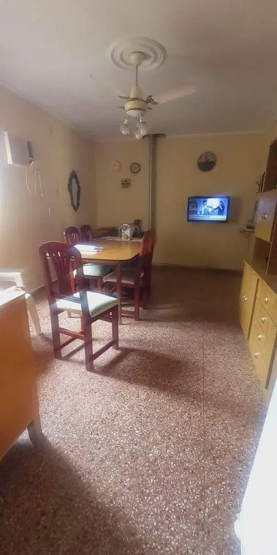 VENTA CASA CÉNTRICA APTA A CRÉDITO EN HUMBOLDT 4