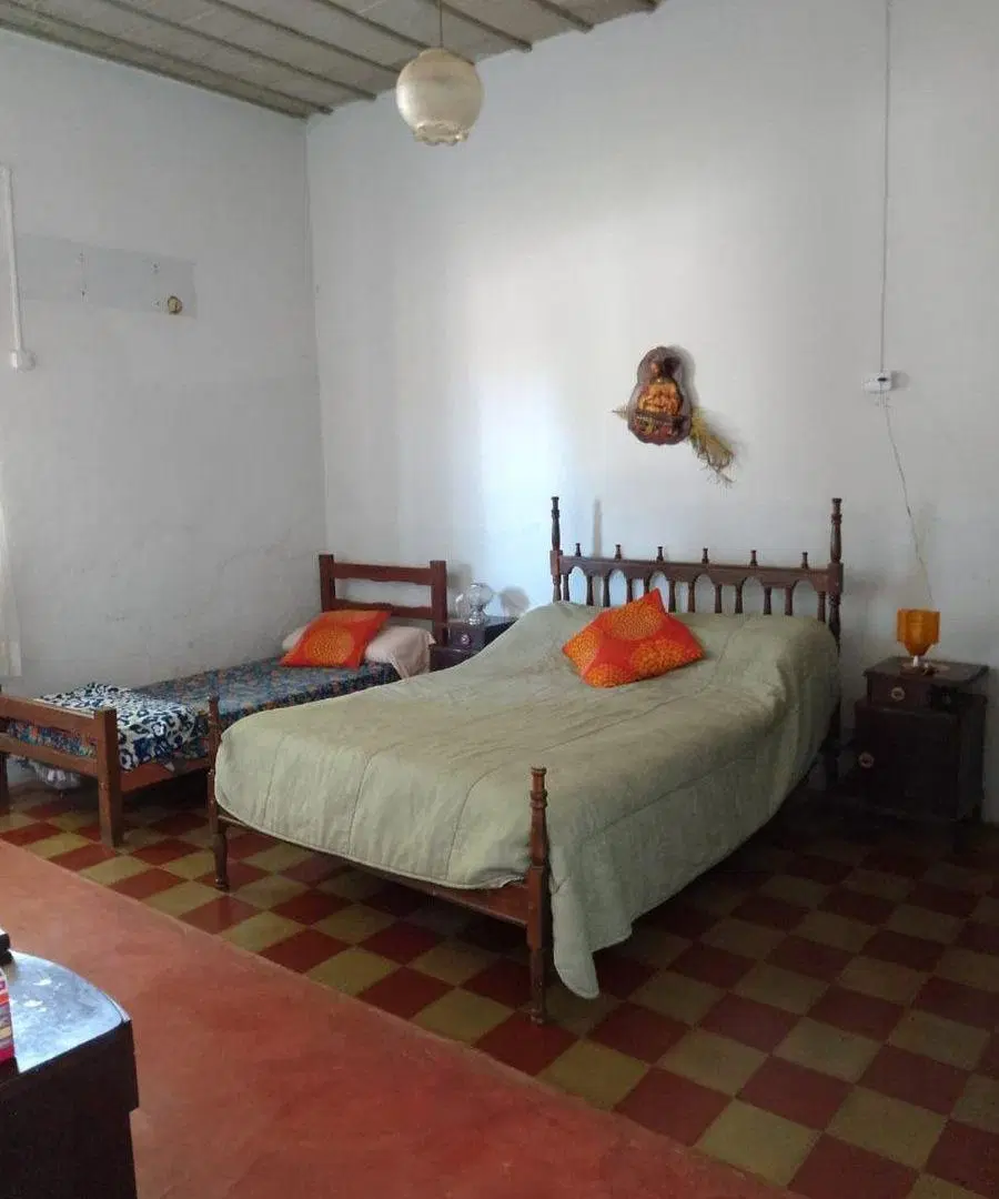 VENTA CASA 2 DORMITORIOS ZONA CENTRO HUMBOLDT 3