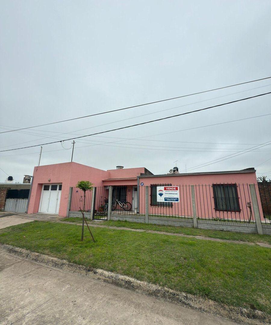 VENTA DE CASA SOBRE ESQUINA - PILAR