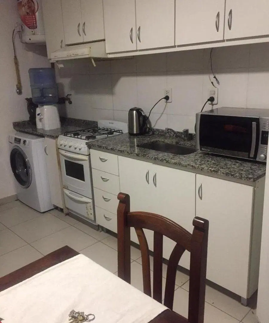 ALQUILER DPTO 1 Dorm - Centrico 3