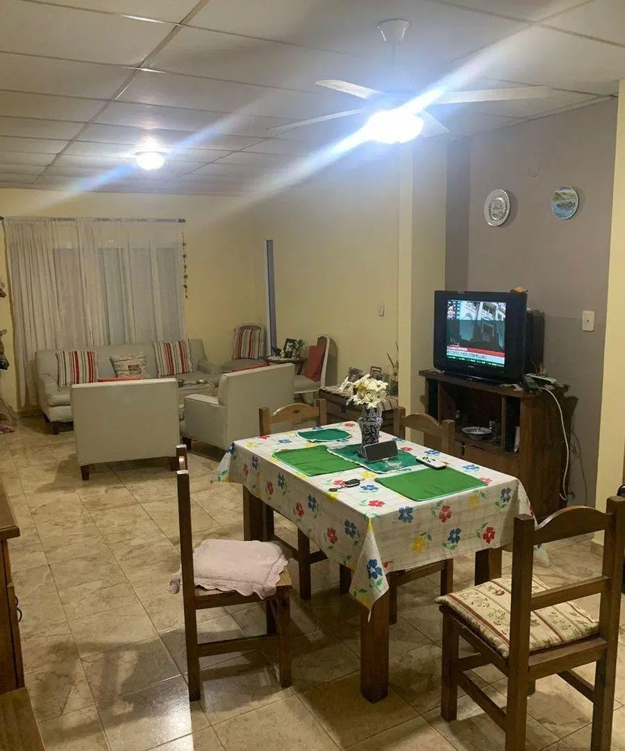 VENTA CASA PUJATO NORTE DOS DORMITORIOS 5